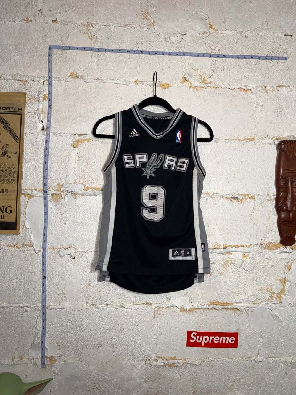 Adidas NBA San Antonio Spurs Tony Parker #9 Youth Medium Jersey Black - Picture 5 of 15
